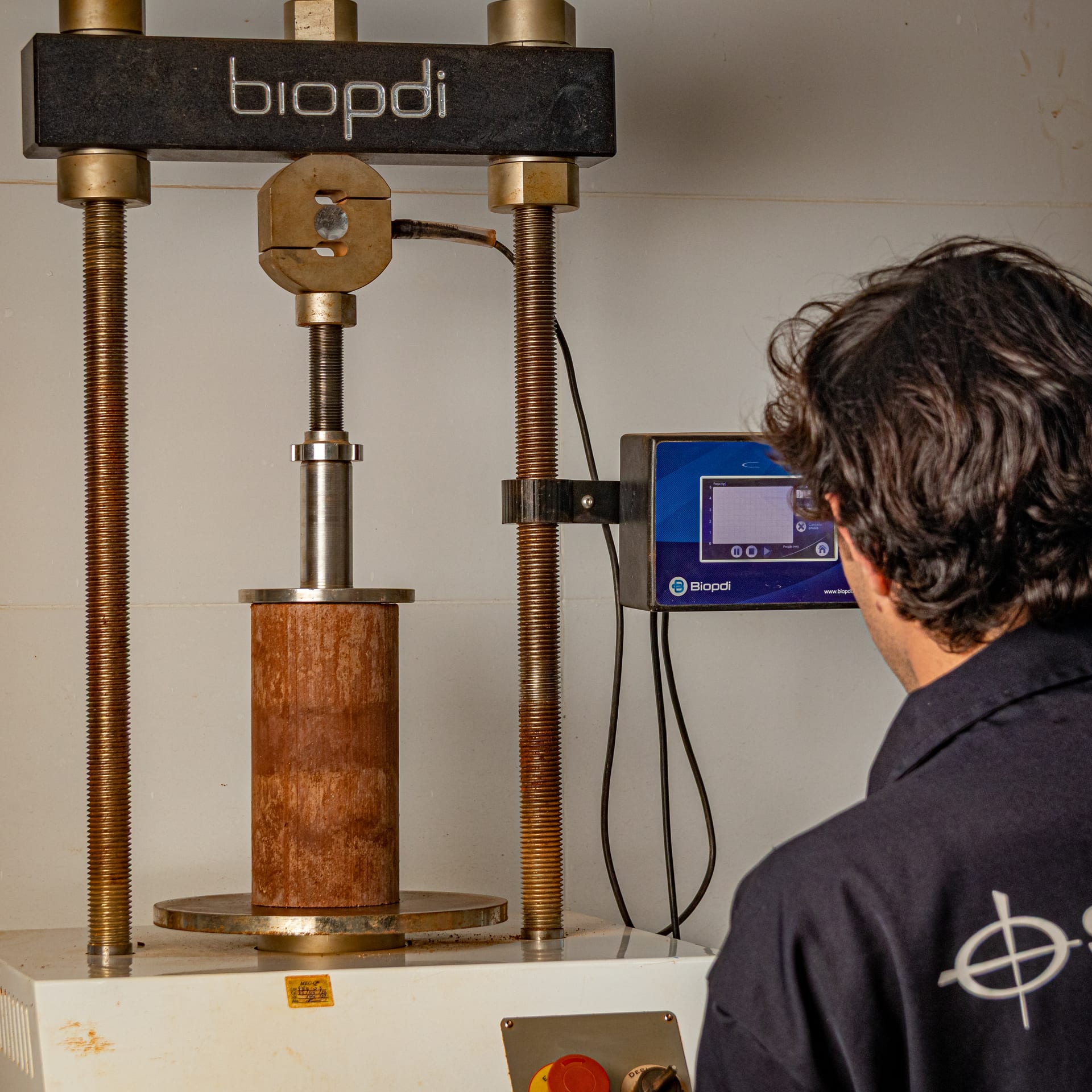 Estudo de dosagem de mistura de solo - Laboratório Suporte